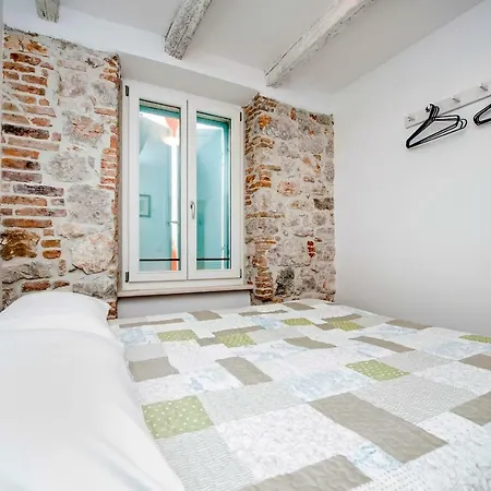 Casa Roccia Bianca Apartment